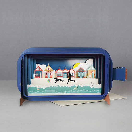 MIB165 Message in a Bottle kaart - strandhuisjes en hond