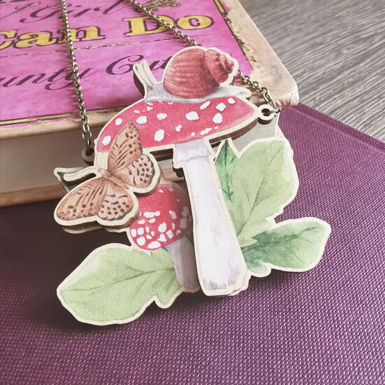 NL016 luxe wenskaart met ketting - have a magical birthday - paddenstoel