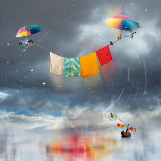 IGP7467 Ma&iuml;lo kaart - opgehangen tussen aarde en lucht