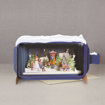 XMIB053 Message in a Bottle kerstkaart - kinderen in de sneeuw