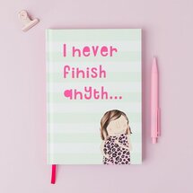 NBK002 Notitieboek Rosie made a thing - never finish (15 x 21,5 cm)