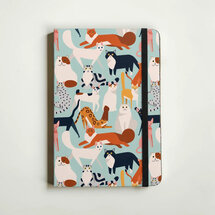VOL9 - luxe notitieboek A5 (14,8 x 21 cm) -  nieuwsgierige katten